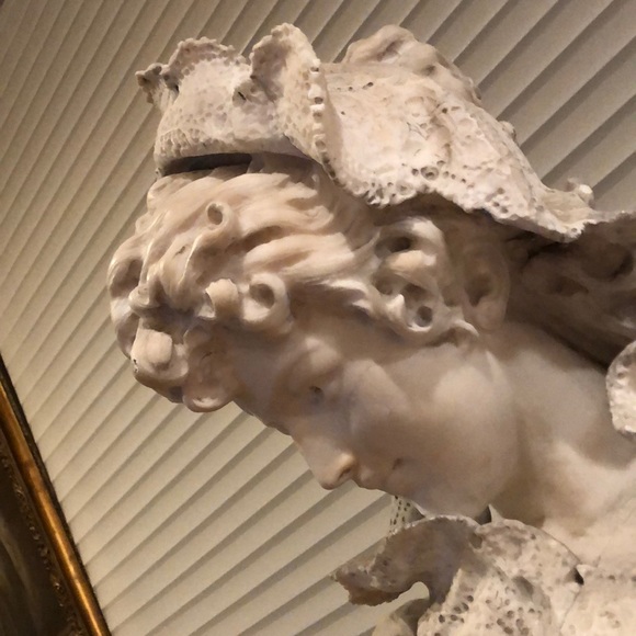 Meet your Posher, Veronica - Picture 1 of 1